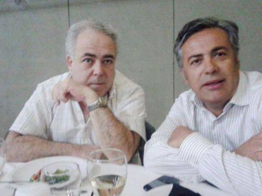 Alfredo Cornejo estuvo en Tunuy�n con Eduardo Giner