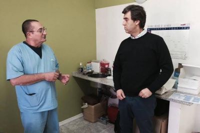 Nuevo kit cardiol�gico en el CAPS de Padre Varela
