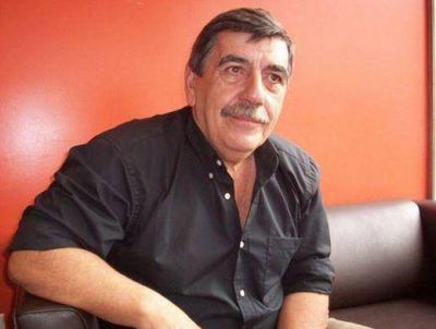 Roberto Salar: �El Frente Renovador interpreta el pasaje de la vieja �poca a la nueva �poca�