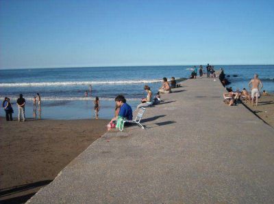 Las reservas llegan al 50% en la Costa atl�ntica por el fin de semana largo