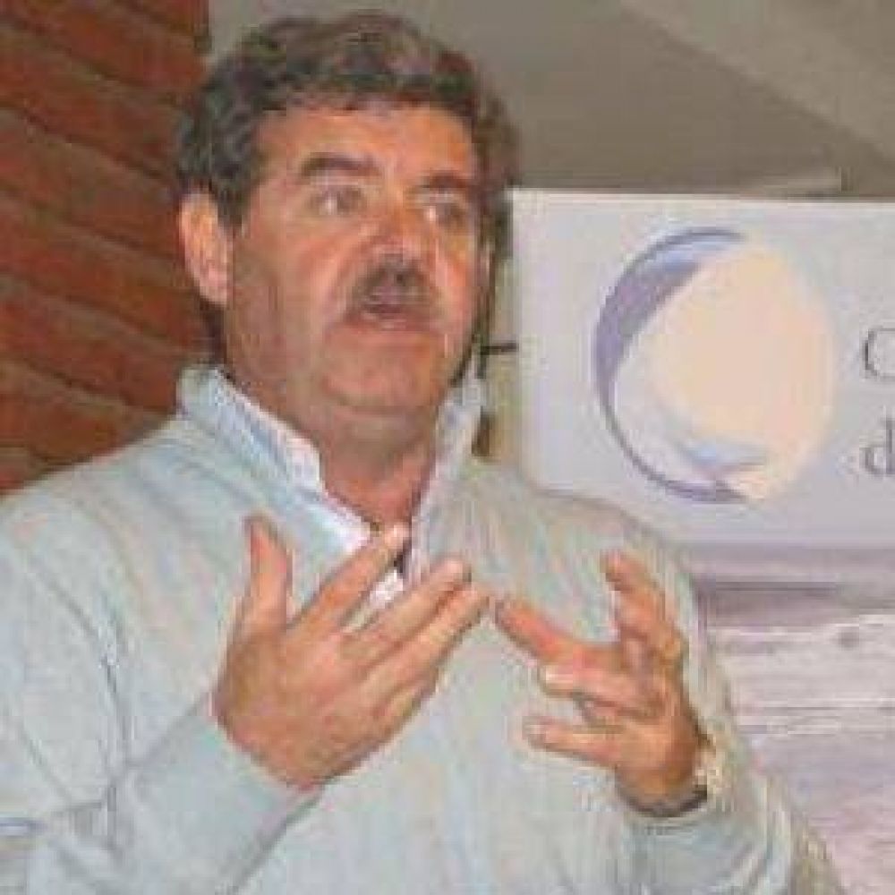 Piden explicaciones por el pago a un ex intendente de Villa Gesell por parte del Gobierno local