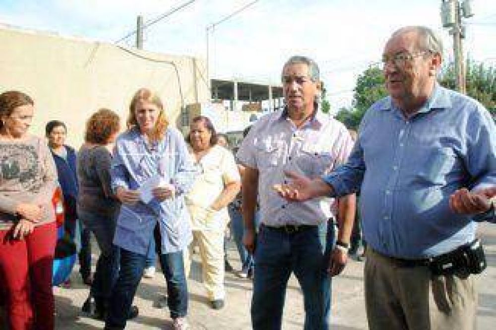 Culminaron las obras de red cloacal de los barrios La Esperanza y Orbea