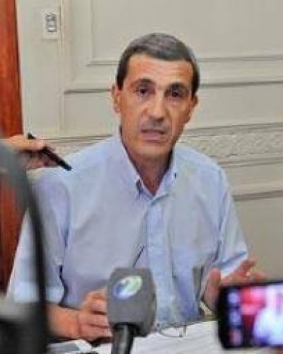 La �Casa de las Tejas� otorgar� un aumento salarial antes del #5J