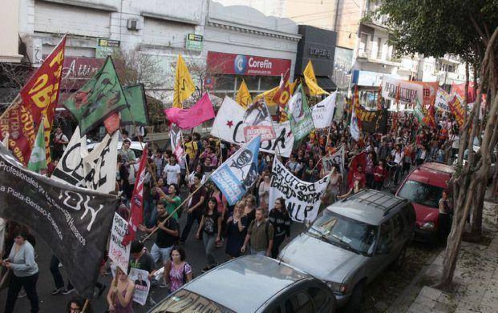 El rector de la UNLP ya quiere echar a Piombo de la c�tedra