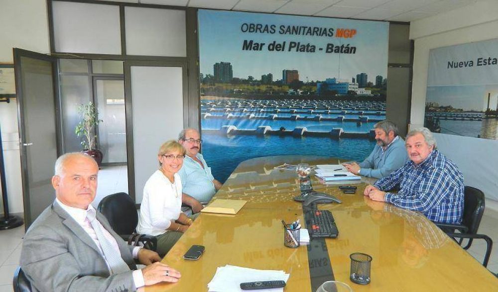 Osse con vecinos de Colina Alegre