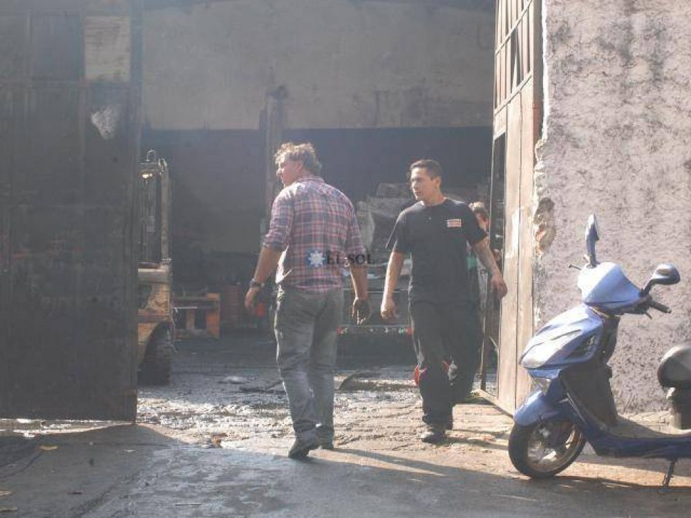 Incendio en un taller mec�nico