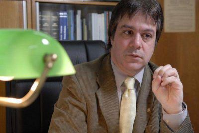 El uso de la comunicaci�n por parte del Gobierno es �obsceno y antidemocr�tico�