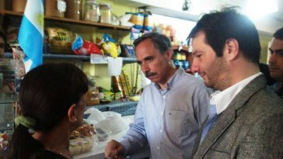 Arteaga lanza la campa�a �Seguridad Es�, para recepcionar propuestas vecinales