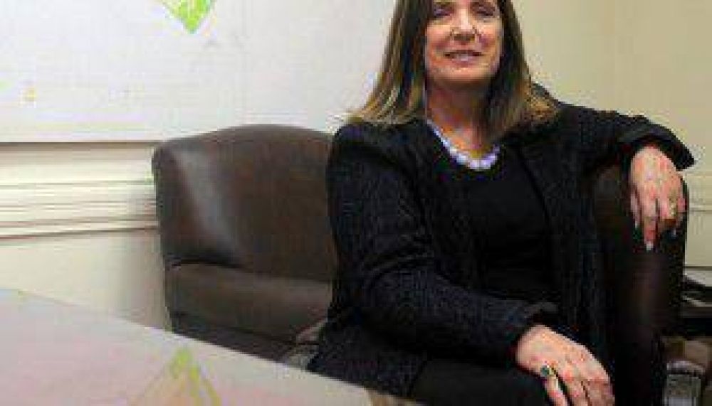 Carmen Polledo: �Detr�s de los trapitos hay mafias�