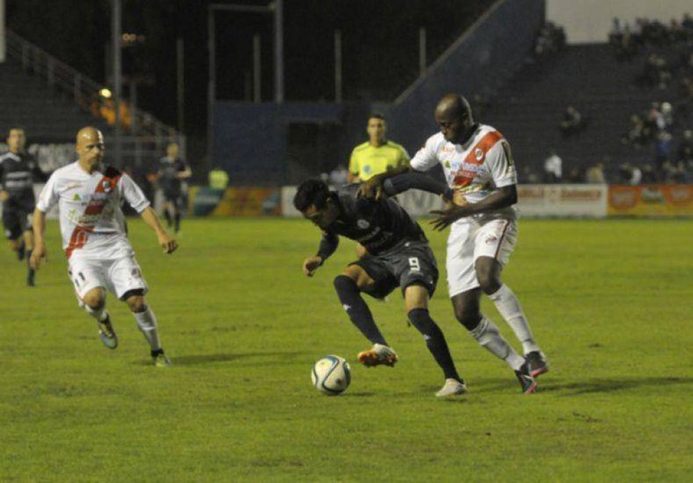 La Lepra y Guaran� empataron sin goles
