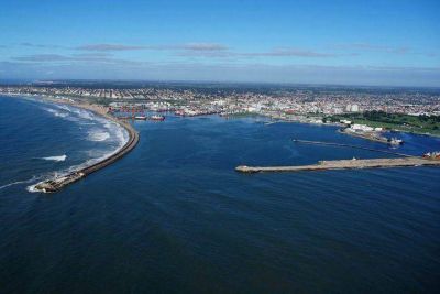 Habr� dragado en el interior del puerto para reanudar transporte mar�timo  