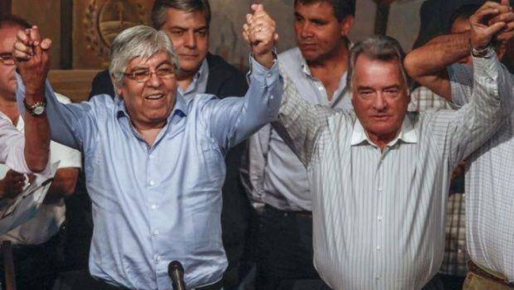Barrionuevo ratific� el paro nacional y cuestion� a los gremios que firmaron por debajo de la inflaci�n