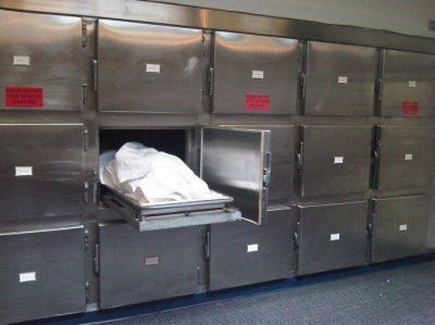 Lo dieron por muerto pero se despert� antes de terminar en la morgue