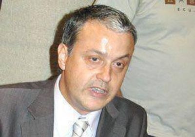 Fay: �La continuidad de Meoni no est� en riesgo�