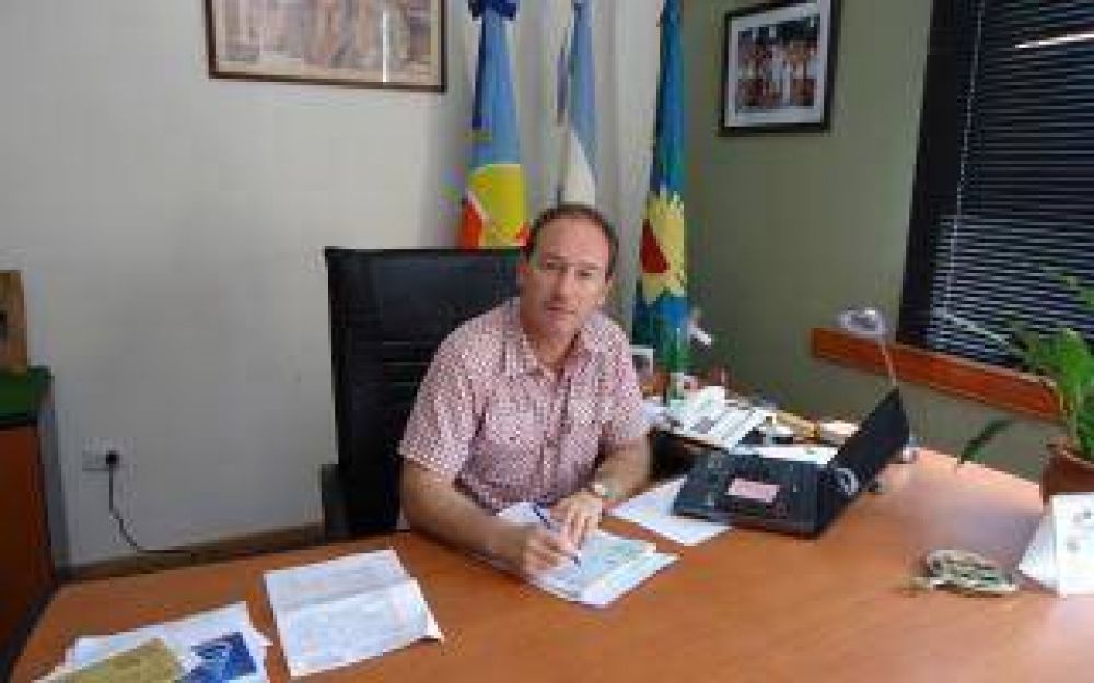 Muerte de Catherine en Monte Hermoso: Fern�ndez y Dichiara escaparon de la comisar�a cuando estall� la pueblada