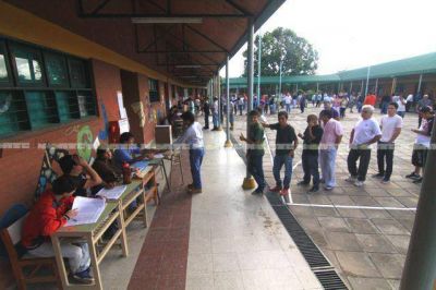 Los primeros resultados electorales estar�n a las 21