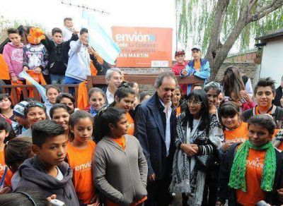 Scioli visit� Villa Hidalgo