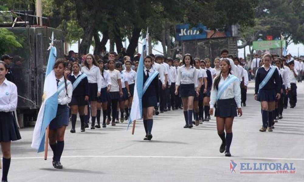 El 205� aniversario de la Revoluci�n de Mayo se celebra con desfile, festivales y locro popular