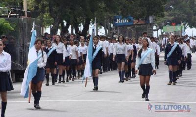 El 205� aniversario de la Revoluci�n de Mayo se celebra con desfile, festivales y locro popular