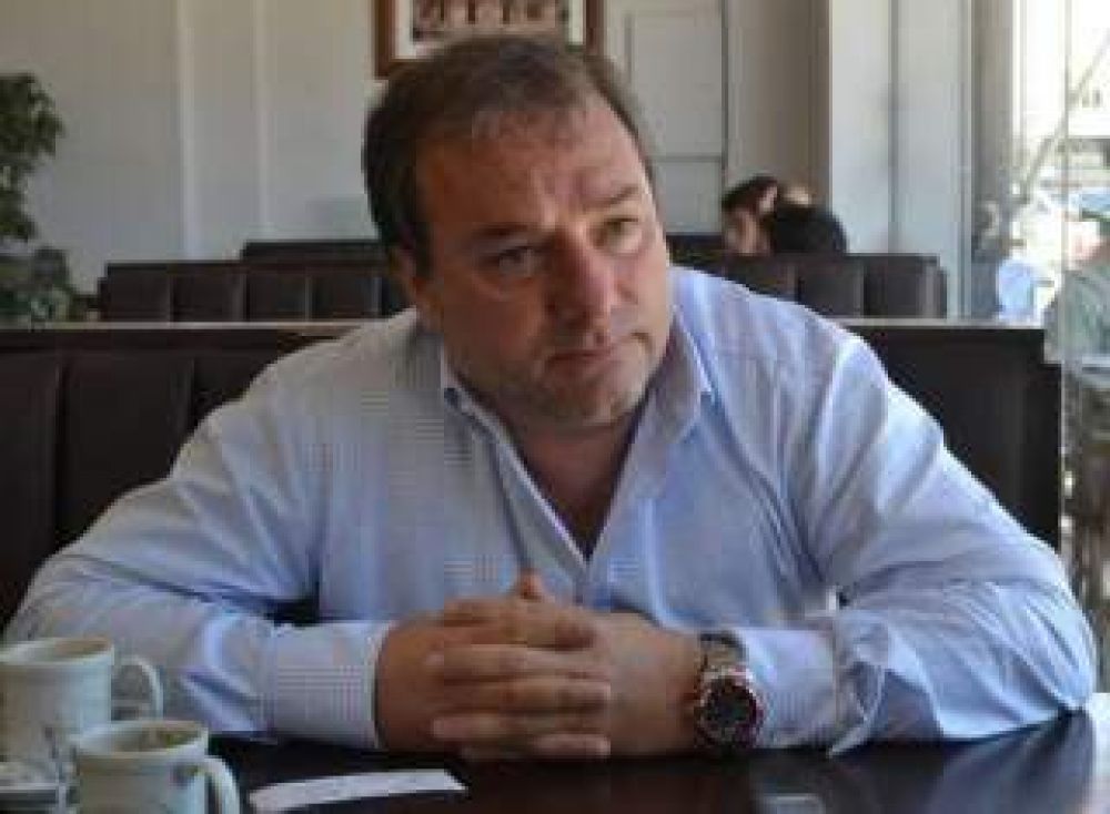 Caputo le dio duro a Abarca: 