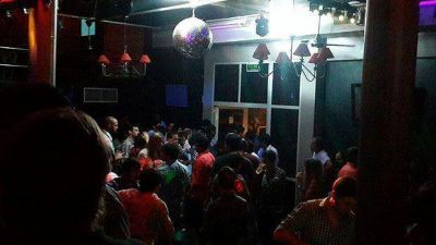 Denuncian que tiraron gas pimienta en un boliche