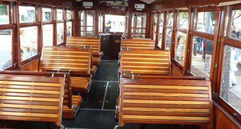El lunes vuelve a circular el tranv�a hist�rico