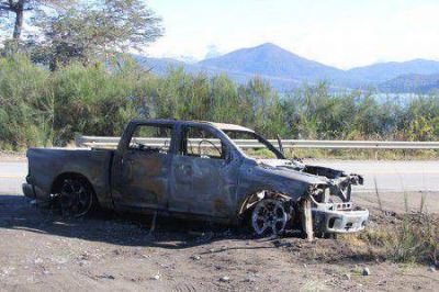Una camioneta se incendi� en la ruta 40
