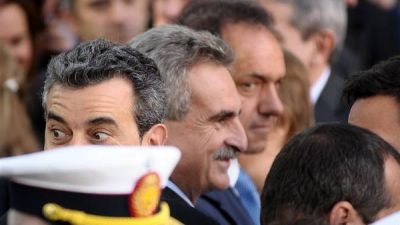 El chiste de Rossi para aflojar la tensi�n entre Randazzo y Scioli