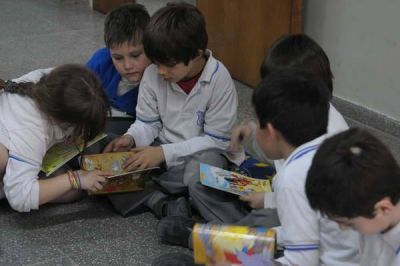 Casi 40.000 santiague�os inscriptos en el Marat�n de Lectura