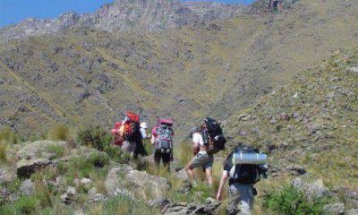 Hallaron a turistas extraviados en inmediaciones al cerro Champaqu�