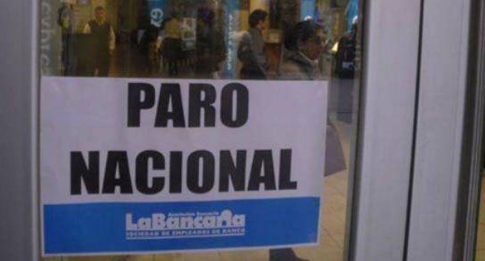Arranca un paro en los bancos por 48 horas