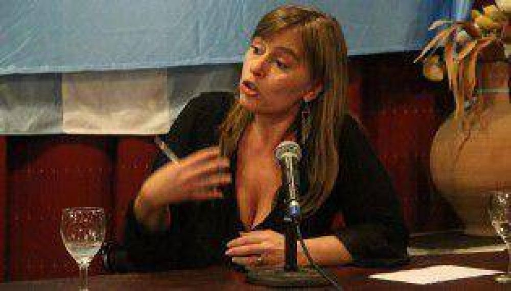 Tedeum: Di Tullio respondi� a las cr�ticas de Macri a la Presidenta