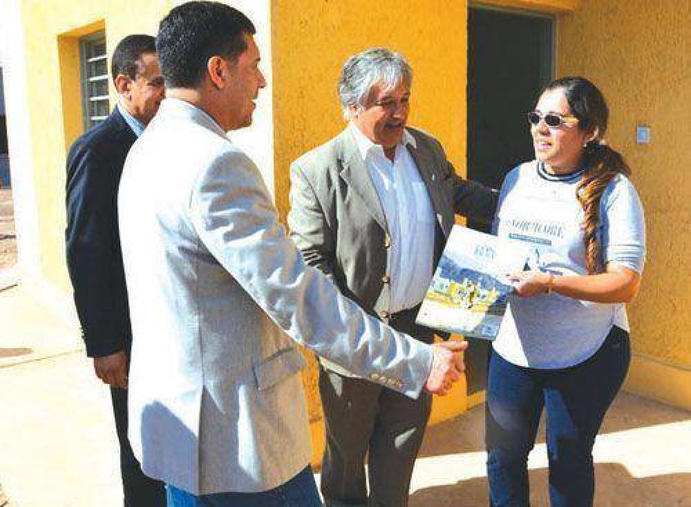 Se construyen m�s de dos mil viviendas en toda la Provincia
