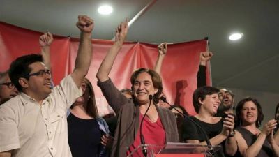 Mujeres �indignadas� ya se preparan para gobernar en Madrid y en Barcelona