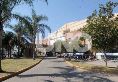 Dieron el alta a Jonathan, el nene internado tras caer un arco de f�tbol sobre su cabeza