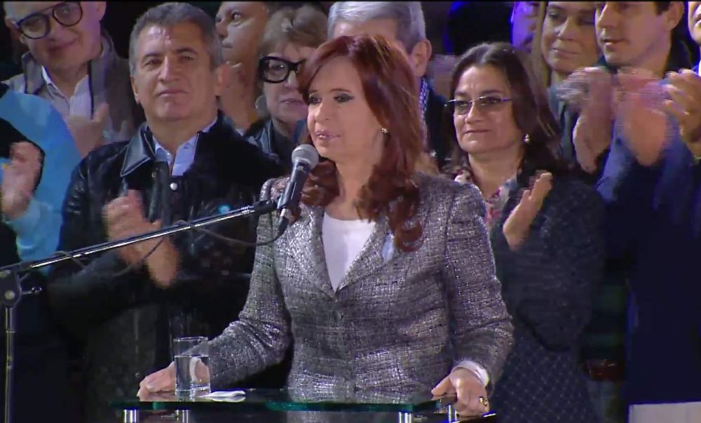 Luc�a Corpacci acompa�� a la Presidenta en el acto del 25 de Mayo
