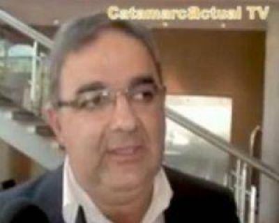 Jalil dar� un aumento del 25% a contratados