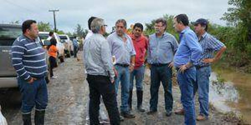 Despliegan amplio plan de ayuda a familias afectadas
