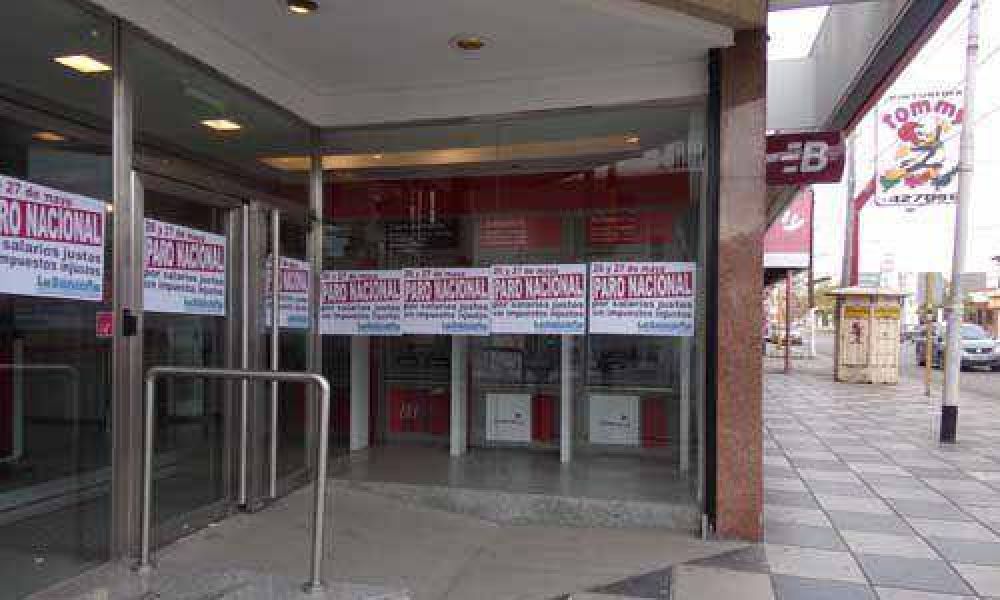Sin bancos por dos d�as, podr�a faltar plata en los cajeros