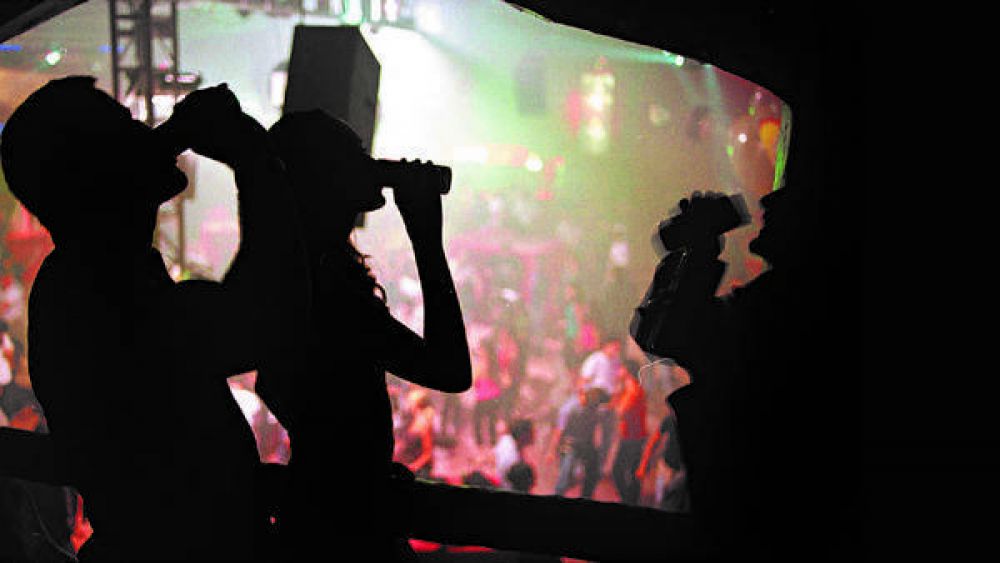 De la previa a la matin�: tienen menos de 14 y el 32% ya toma alcohol