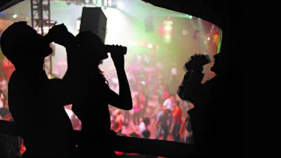 De la previa a la matin�: tienen menos de 14 y el 32% ya toma alcohol