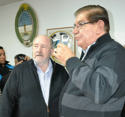 Verna se mostr� de campa�a con Pichetto y el petrolero Pereyra: agitan la rebaja de las naftas