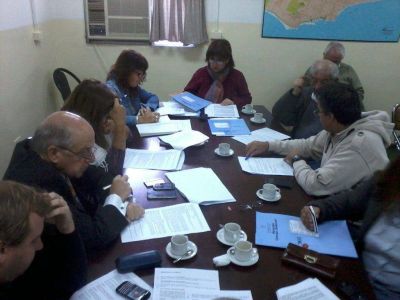 Las Prunas: entre chicanas se archiv� el pedido de interpelaci�n a Pulti