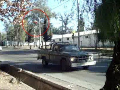 No es un adorno: casi nadie respeta un sem�foro en una esquina tr�gica