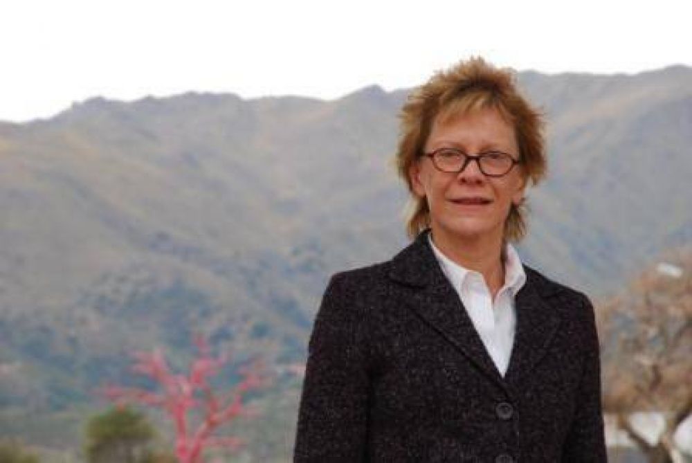 La ex rectora de la ULP consider� �intrascendente� el conflicto de la casa de estudios con la Municipalidad
