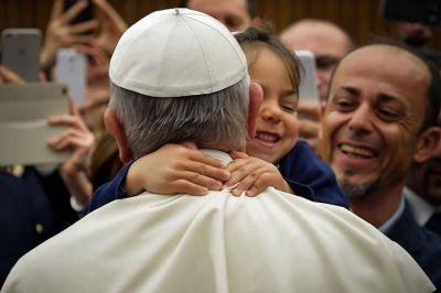 Papa Francisco: Sean peque�os y humildes, as� ser�n grandes para Dios