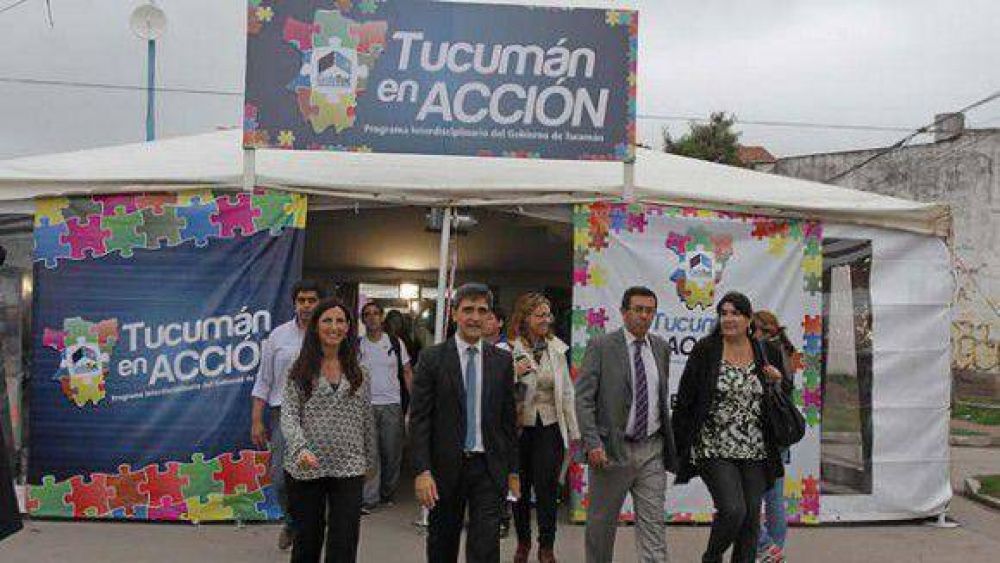 Tucum�n en Acci�n llega a Villa Mu�ecas