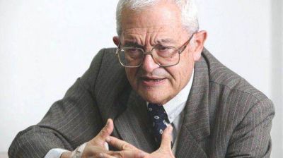 �Se trata de una situaci�n injusta y lesiva�, dijo Piombo en la carta de renuncia como docente de la UNLP