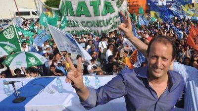 Mart�n Insaurralde bajar� su precandidatura a gobernador e ir� por la intendencia de Lomas