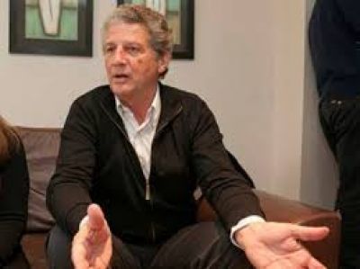 Massaccesi: �Weretilneck nos quiere hacer creer que es el General Mosconi�